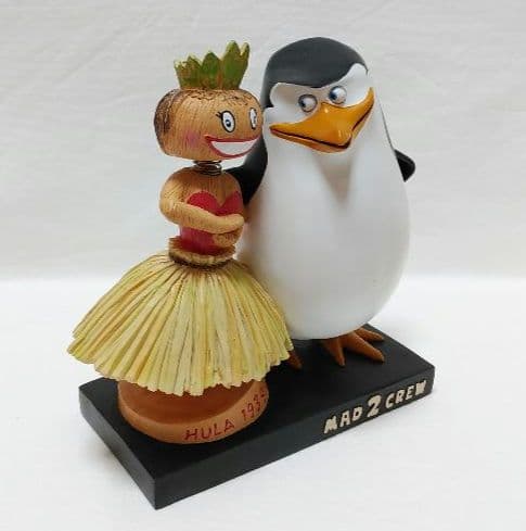 マダガスカルペンギン❤︎ウォーレン傑作限定作品！隊長とハワイアンレディ！と仲間達