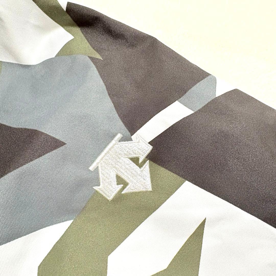 ◆美品◆DESCENTE ヒートナビ 子供用スキーウェア 上下セット 130