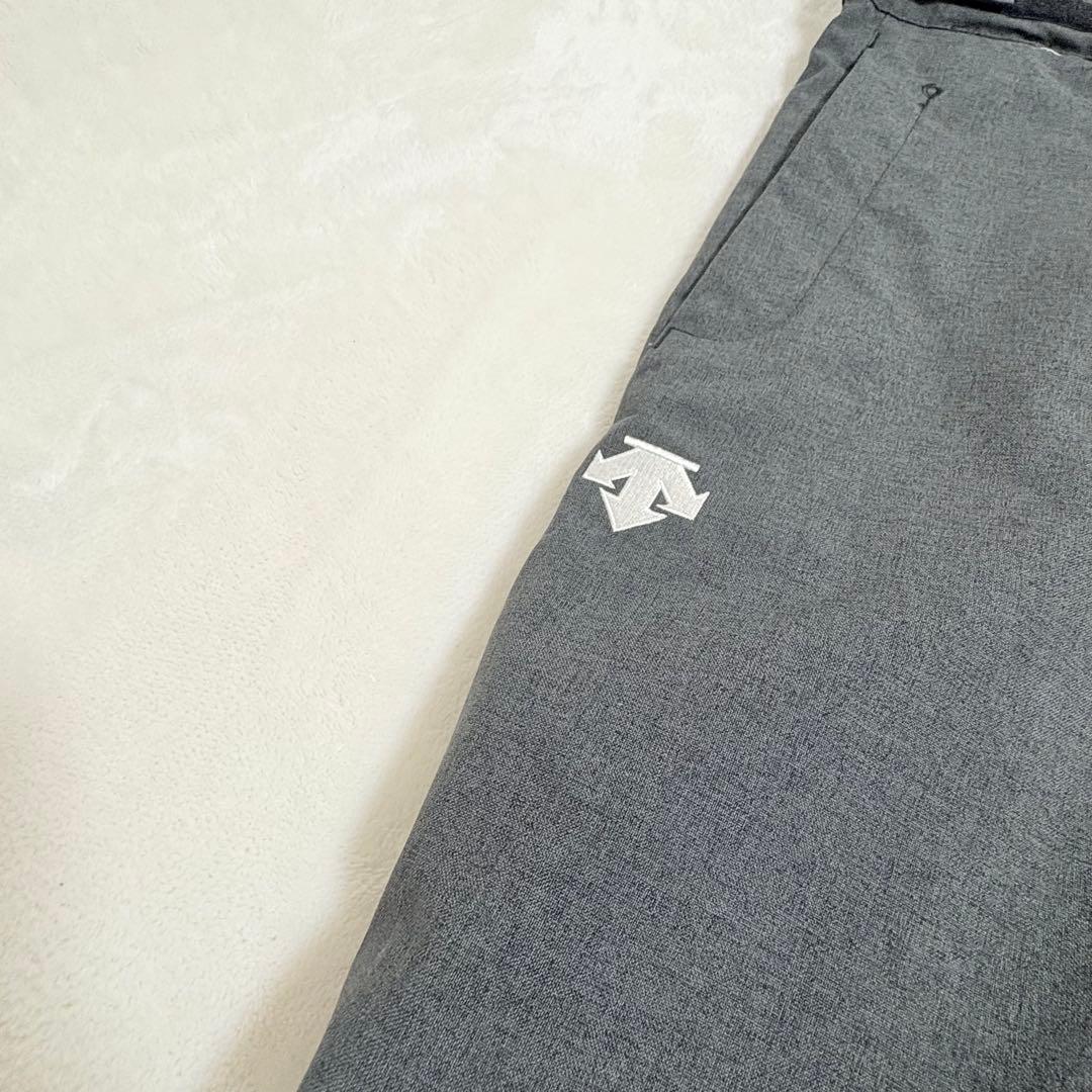 ◆美品◆DESCENTE ヒートナビ 子供用スキーウェア 上下セット 130