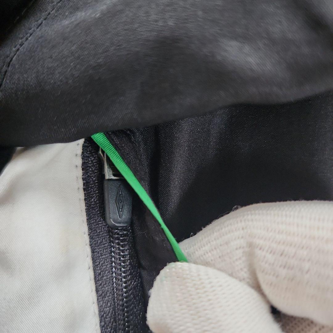 Umbro セルティック　ウィンドブレーカー 黒