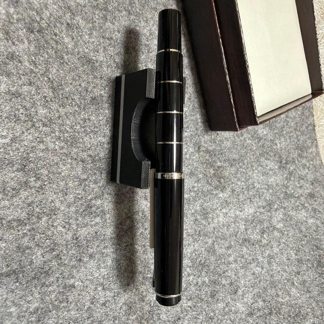 レア☆新品未使用 ペリカン M215 トラディショナルブラック ニブEF 極細☆