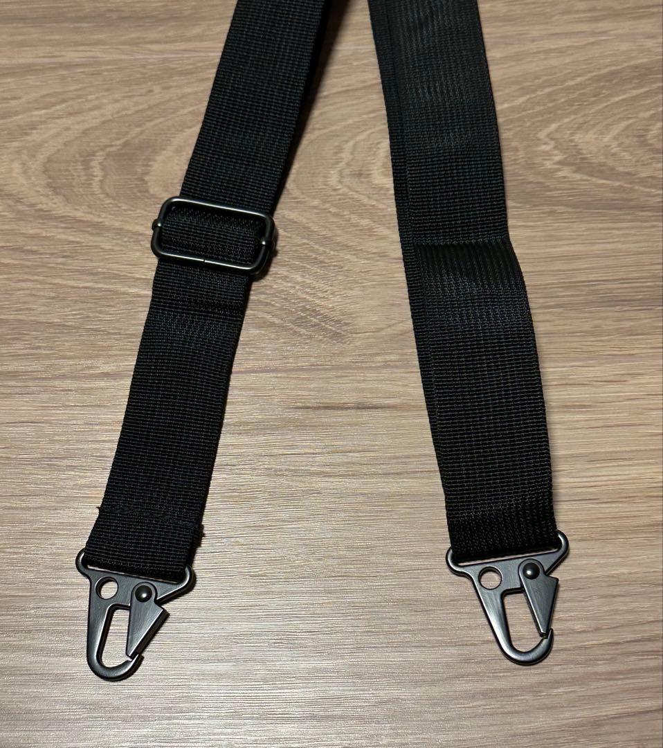 イン・アンド・アウト バーガー In-N-Out Burger ダッフルバッグ