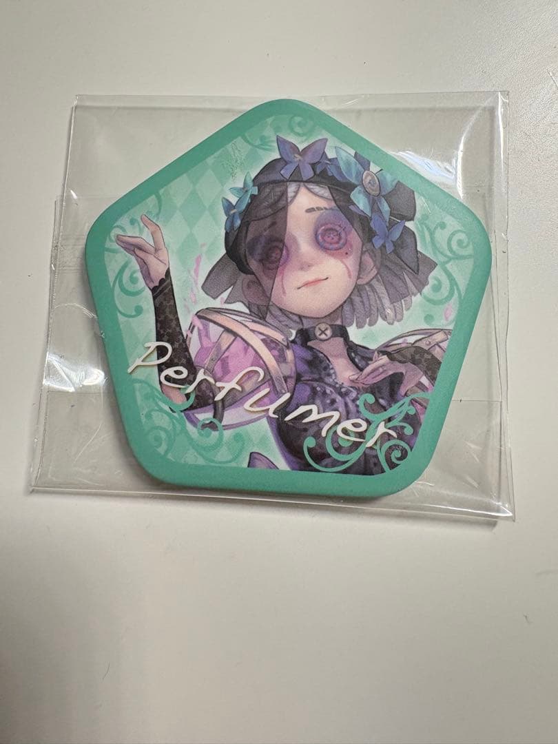 第五人格 調香師 ウィラ あにまる 缶バッジ