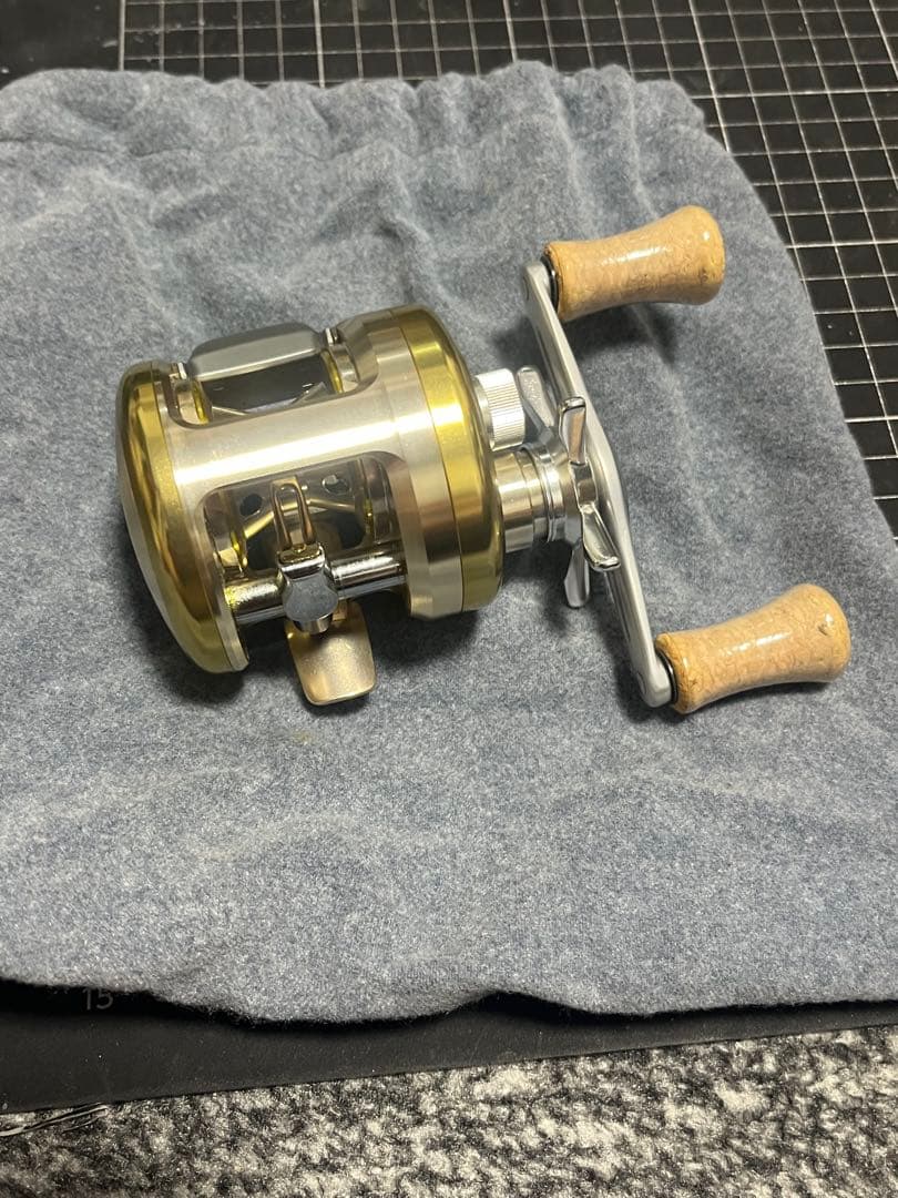 希少極上未使用　ミリオネアCV-Z 103L