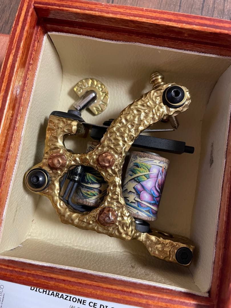 Sunskin tattoomachine LINERタトゥーマシン手製の機械