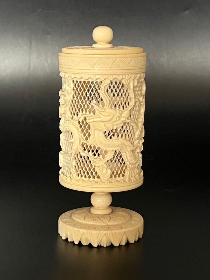 極上 コオロギ巣　重さ：約101g