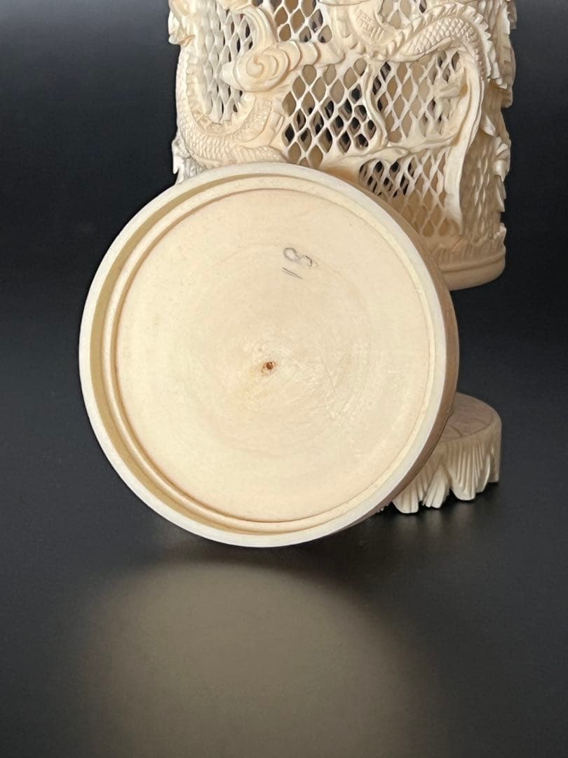 極上 コオロギ巣　重さ：約101g