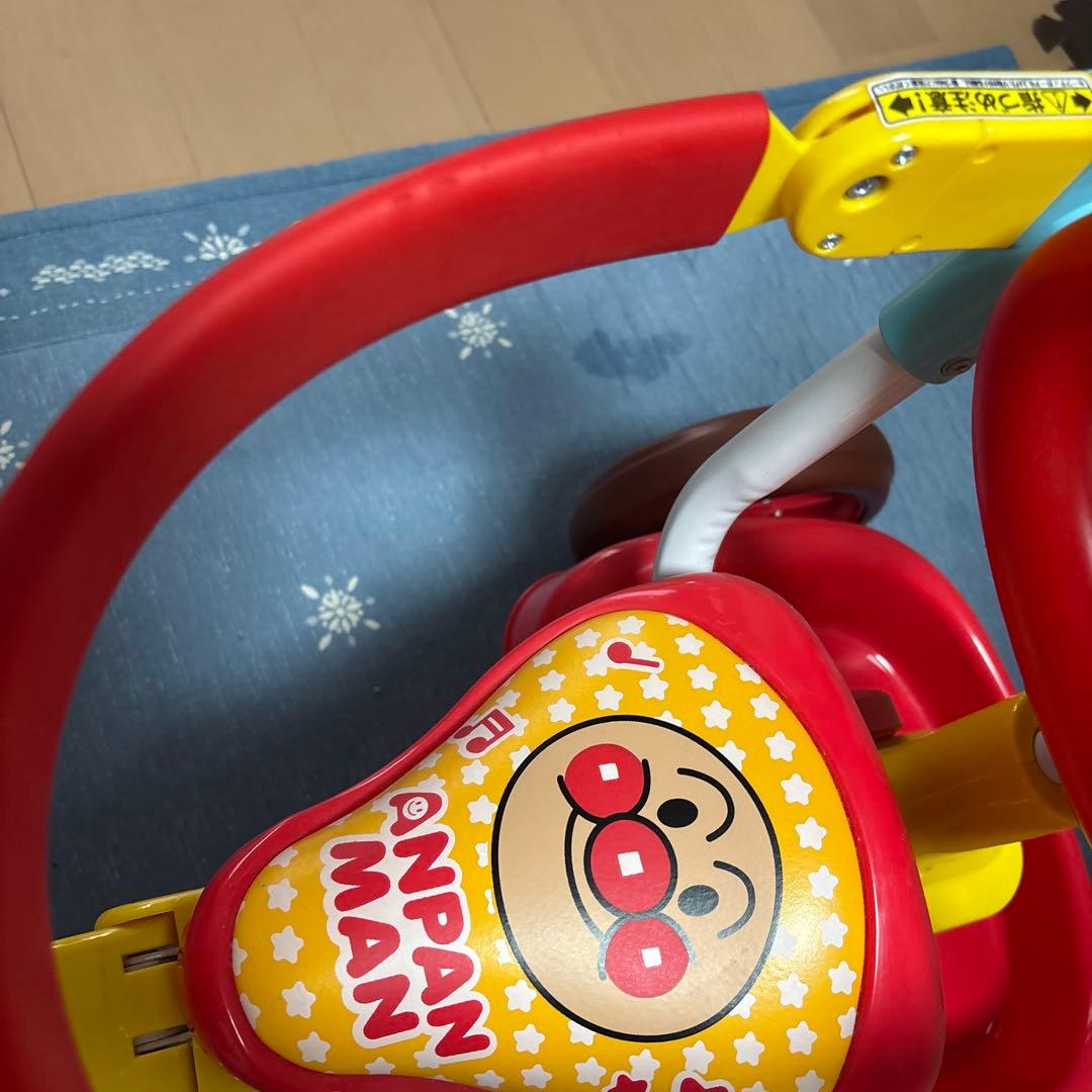 アンパンマン 三輪車 赤　折りたたみ
