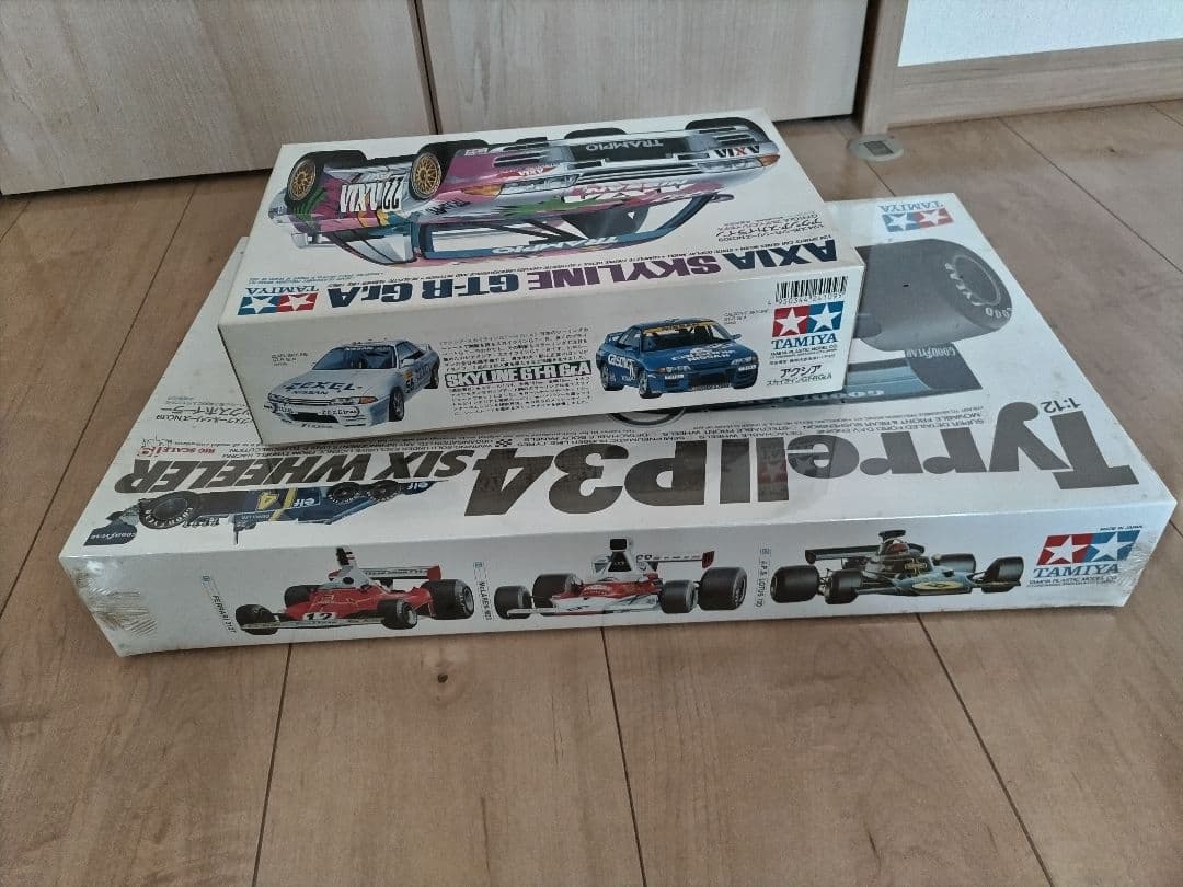 P34はビニールで包まれています。