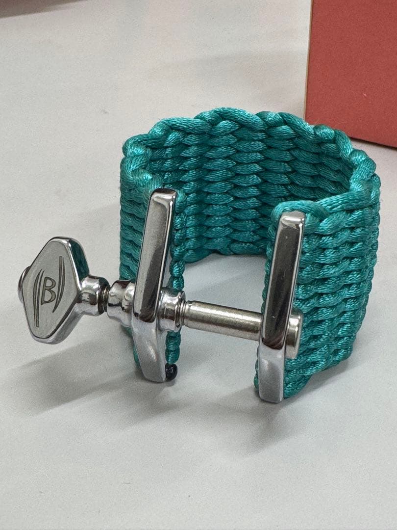 Bambú バリトンサックス用リガチャー