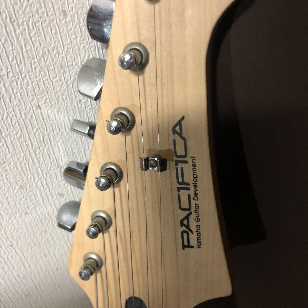 エレキギター パシフィカ012
