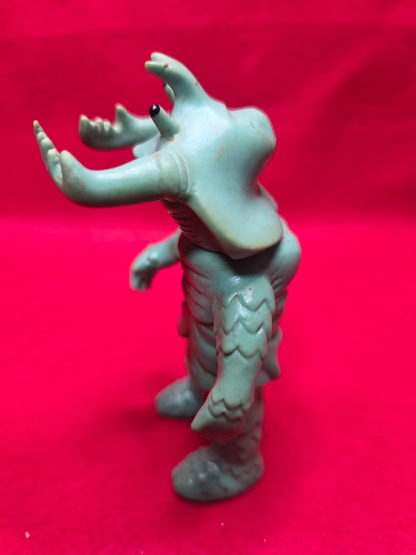 ブルマァク ウルトラマン ミニ アントラー ソフビ