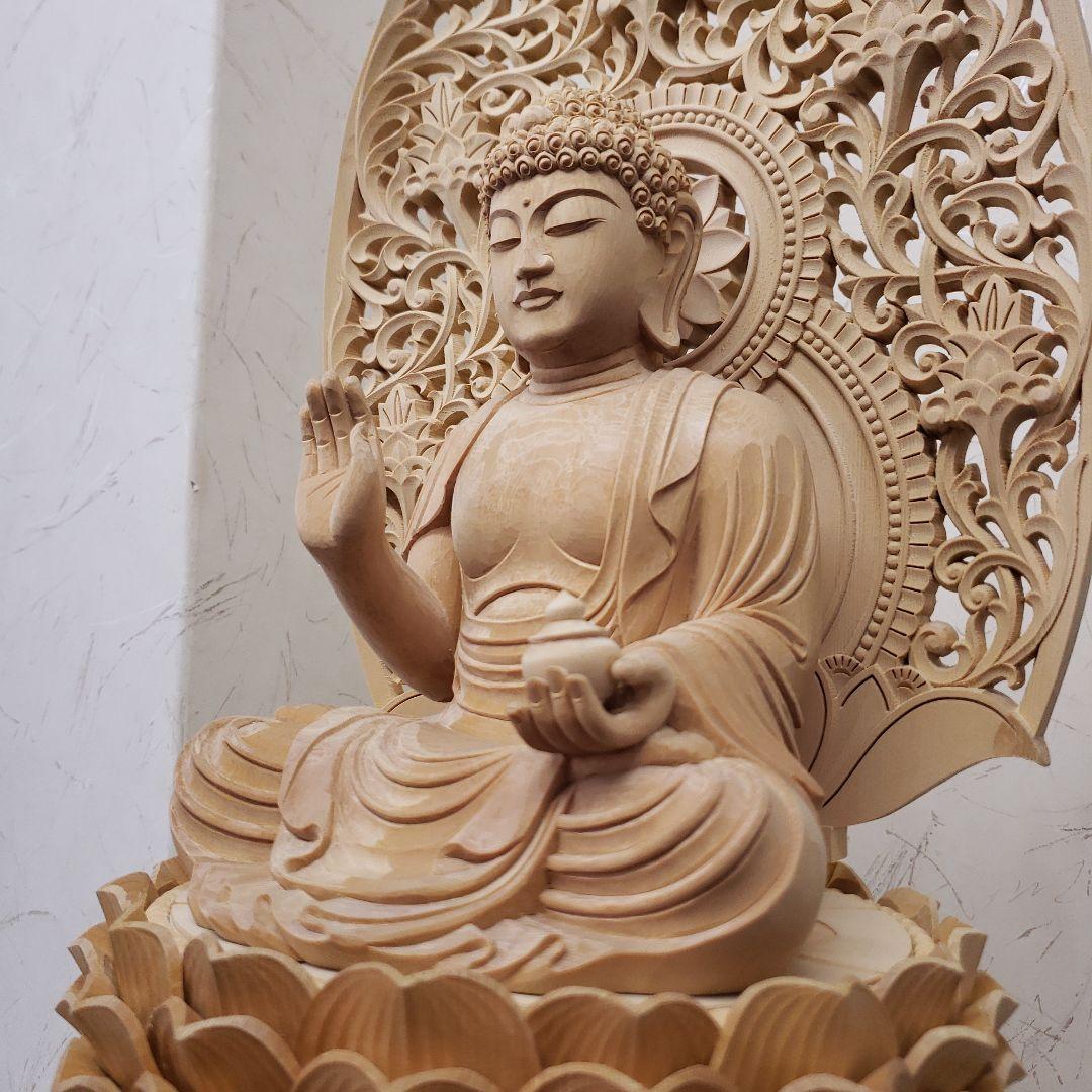 Ｂフライデー蔵出し特価仏像上彫りヒバ材 薬師如来坐像6.0寸★お薬師さん