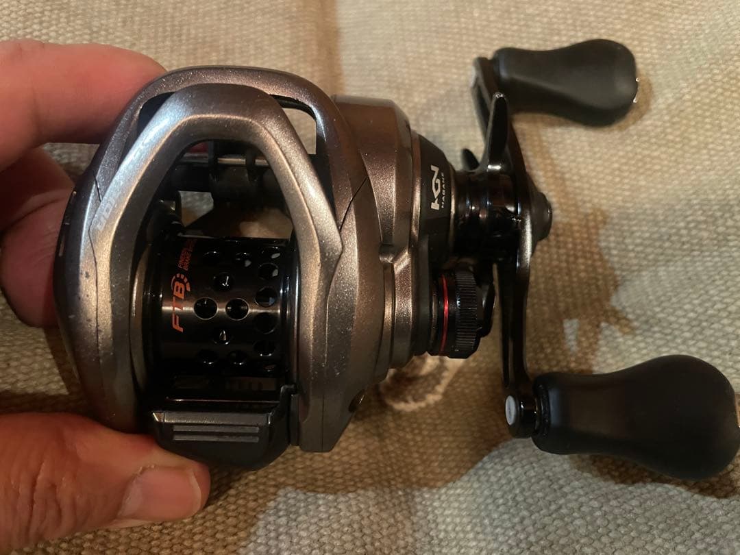 シマノ　17スコーピオンbfs XG 右ハンドル
