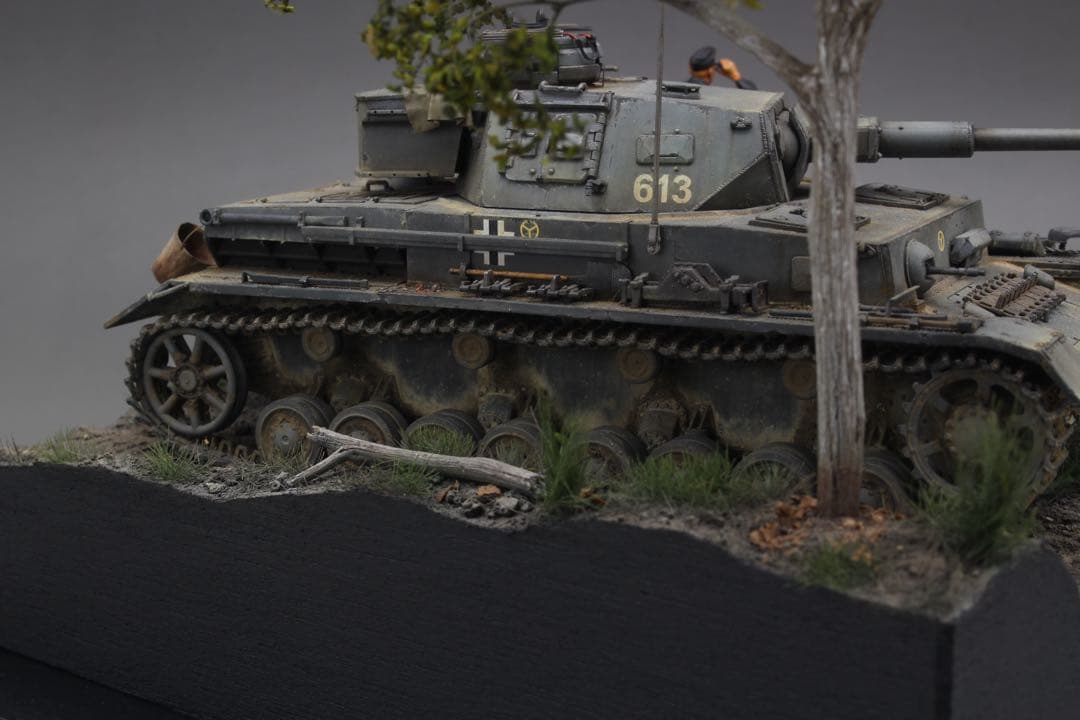 1/35 Ⅳ号戦車　G型　ドラゴン　ジオラマ　プラモデル　模型