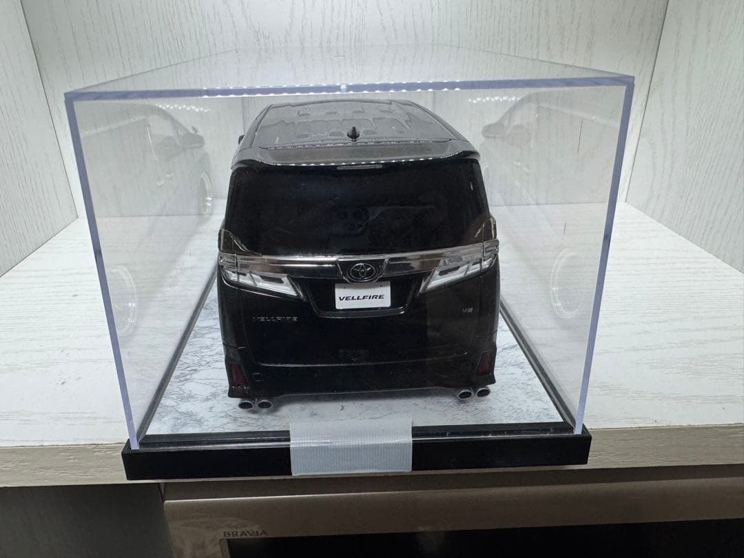 イグニッションモデル　1/18 ヴェルファイア