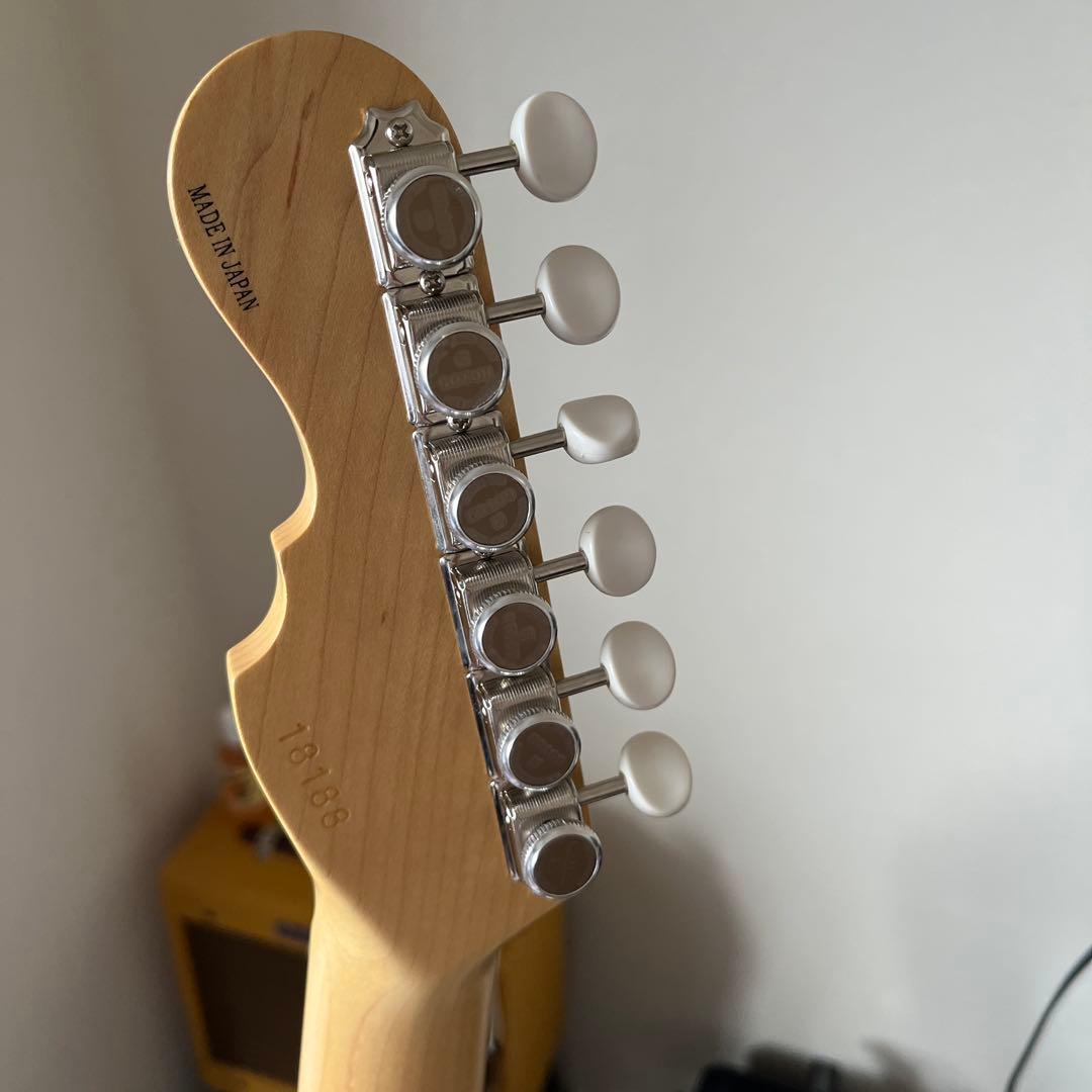 (4/25まで掲載)Momoseエレキギター ミントグリーン　ジャガー