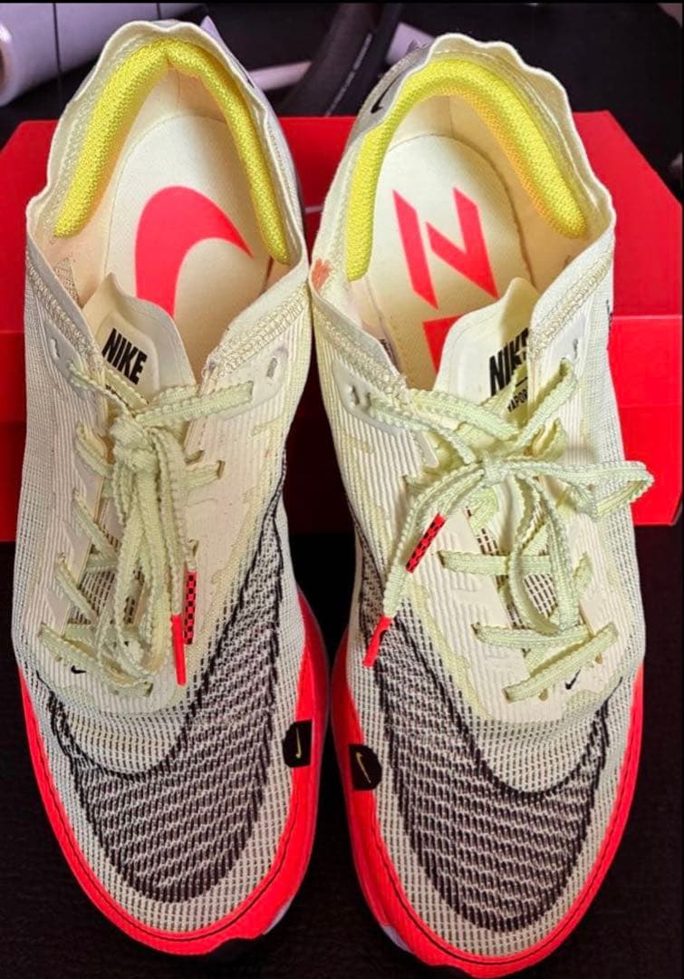 NIKE ZOOMX VAPORFLY NEXT%2 27.5㎝