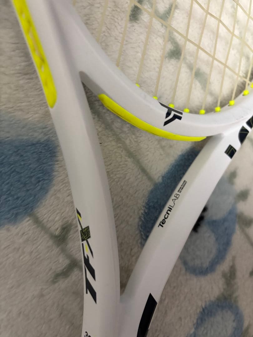 Tecnifibre TF-X1 テニスラケット