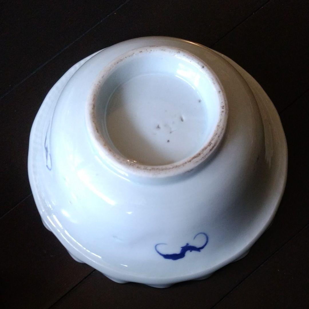 入江松桟橋図染付輪花深鉢　四季の薫