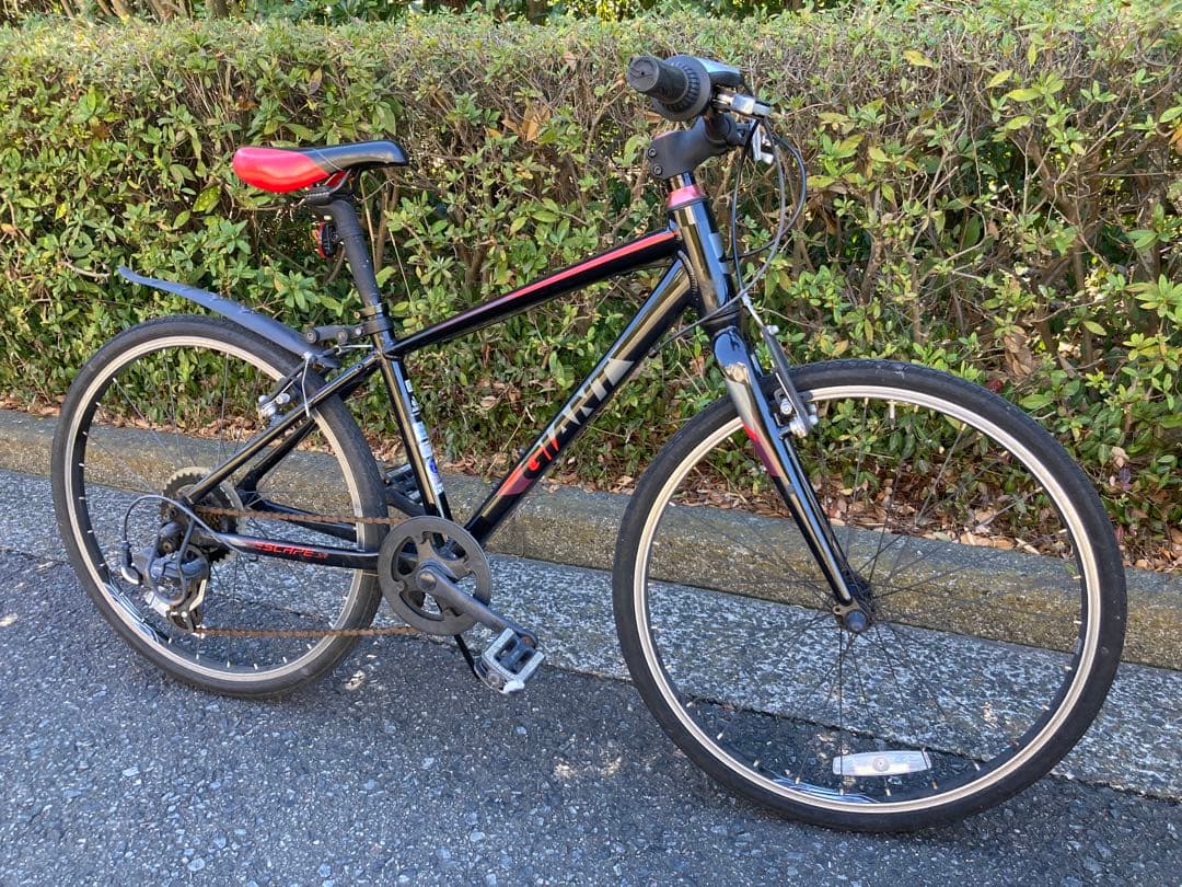 GIANT ESCAPE JR 24 横浜　キレイめ　黒&赤　引取り可　子供