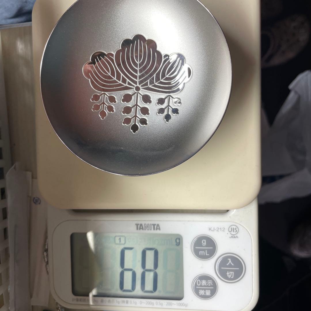 金属製 花模様の器 68g純銀