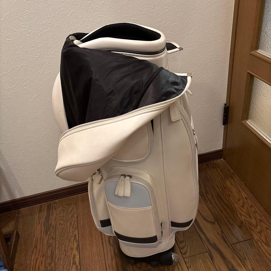 ホワイト キャディバッグ 複数ポケット付き　キャスター付き　8個のポケット付き