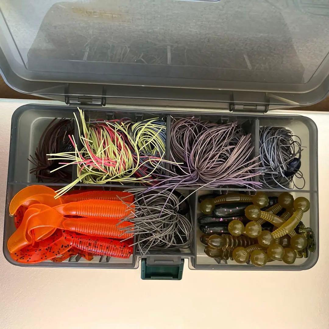 バス釣り引退セット　新品未使用品など多数