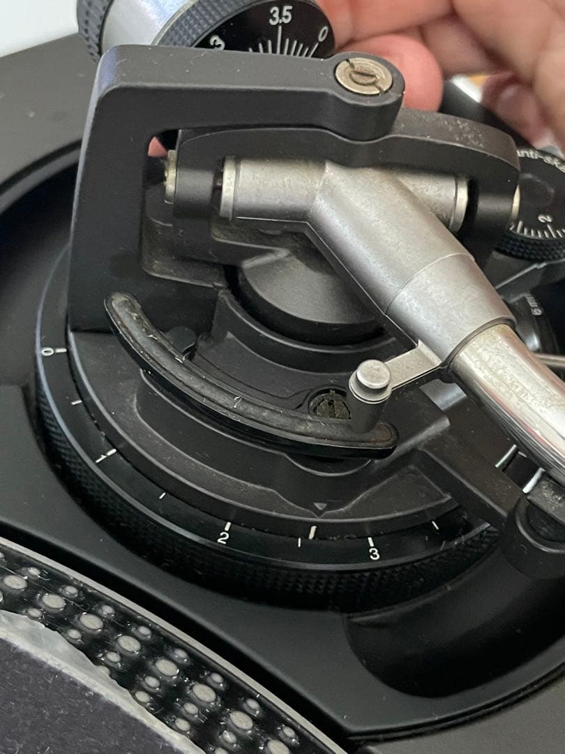 Technics SL-1200 ターンテーブル　要修理