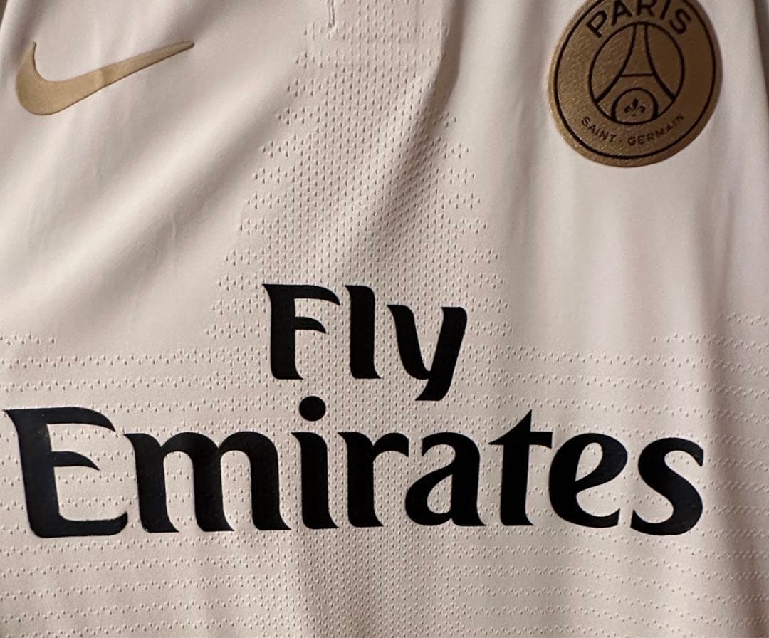 【ネイマール#10】パリサンジェルマン 選手支ユニフォーム 18/19 Lサイズ
