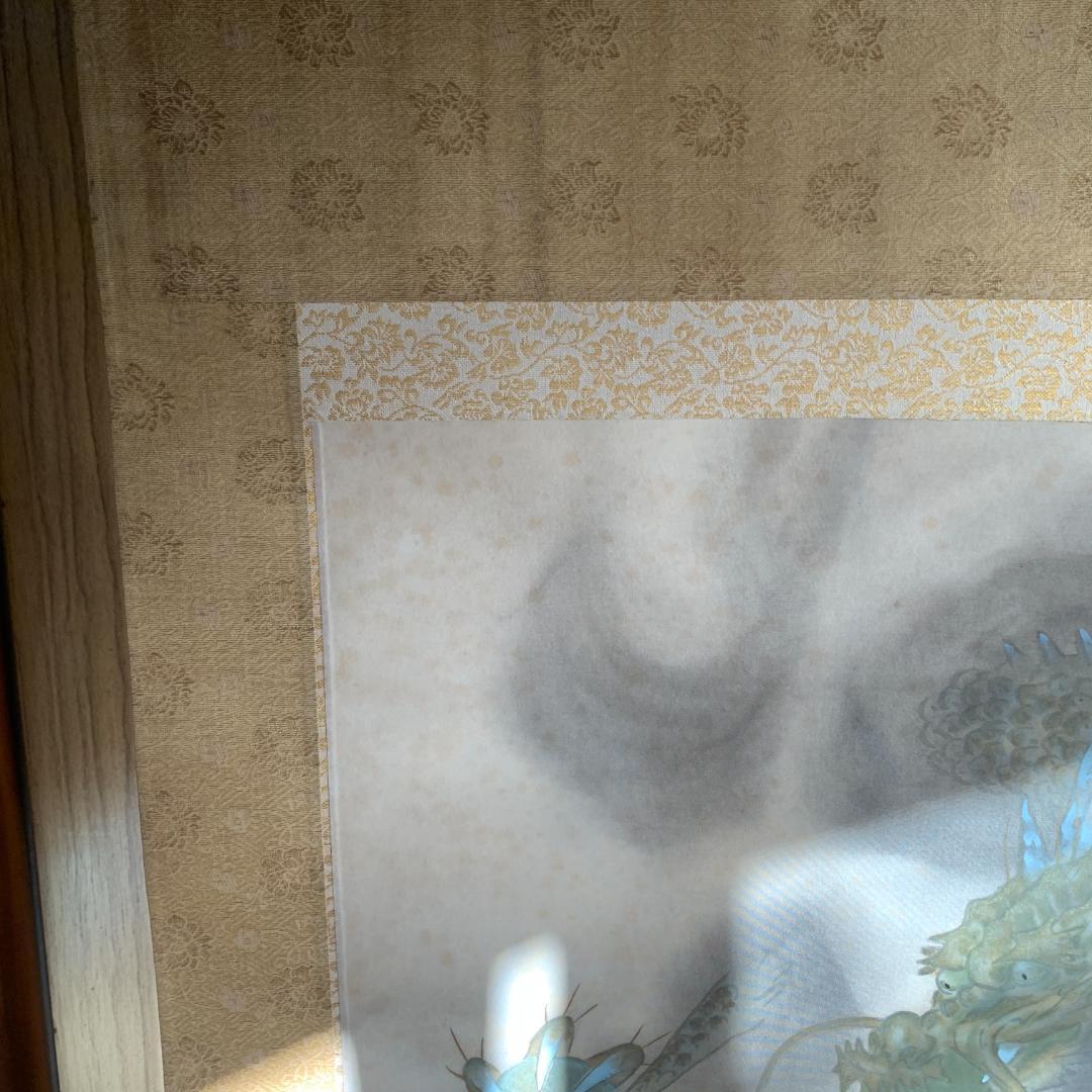 掛け軸　虎図絹本 共箱 福山一成 田村耕一に師事『猛虎図』