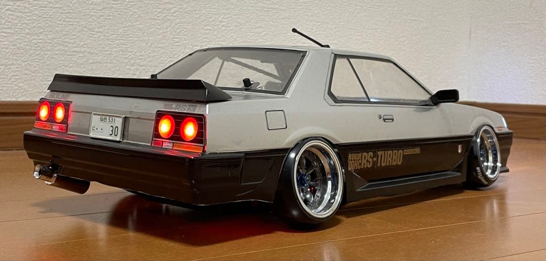 ヨコモ ドリフトパッケージ R30スカイラインRSターボ DR30 鉄仮面