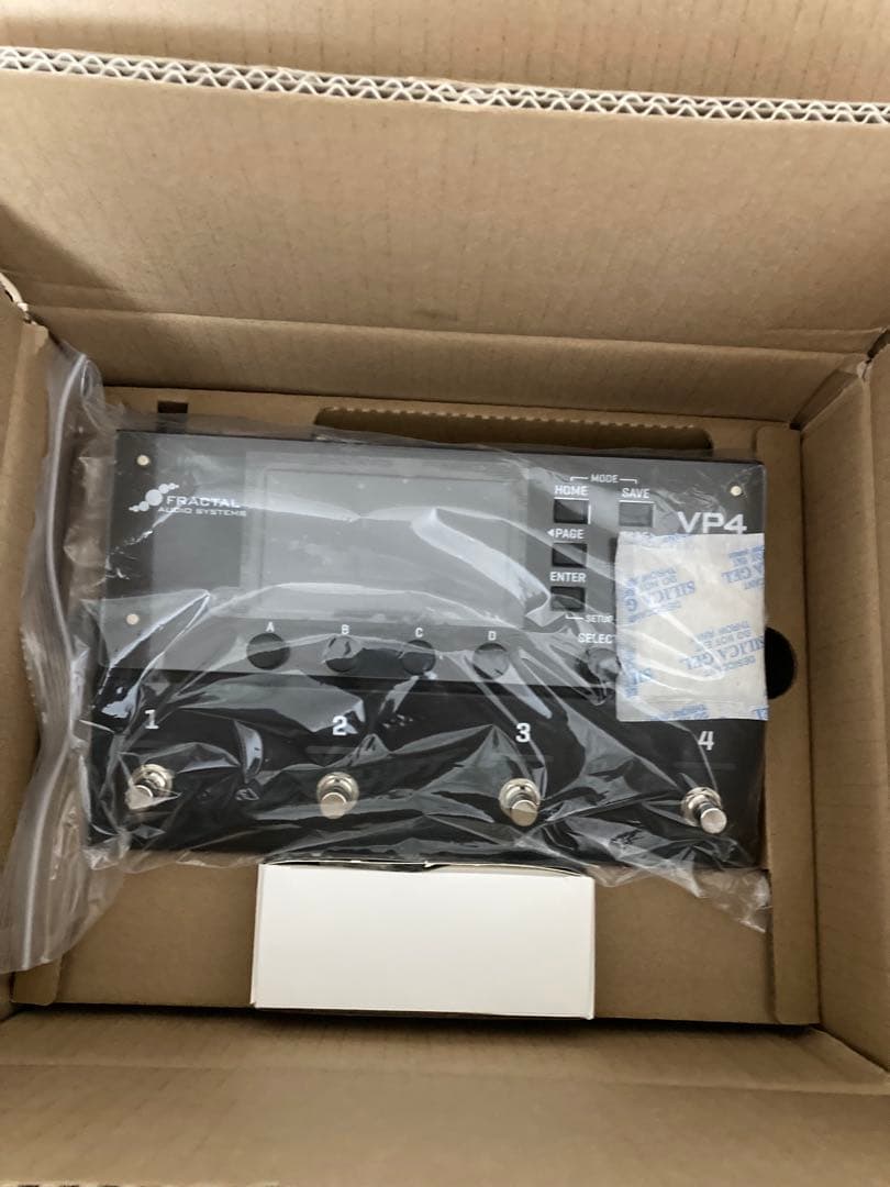 Fractal Audio VP4 デジタルエフェクター