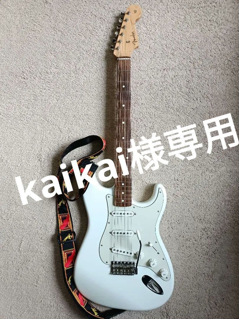ギター fender Japan Traditional 60s stratcaster
