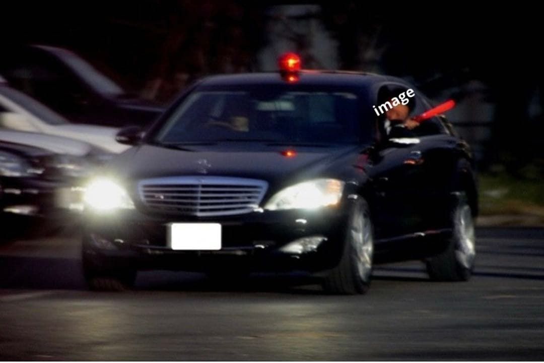 レイズ　1/43 ベンツS600 ヒコセブン　要人警備車両