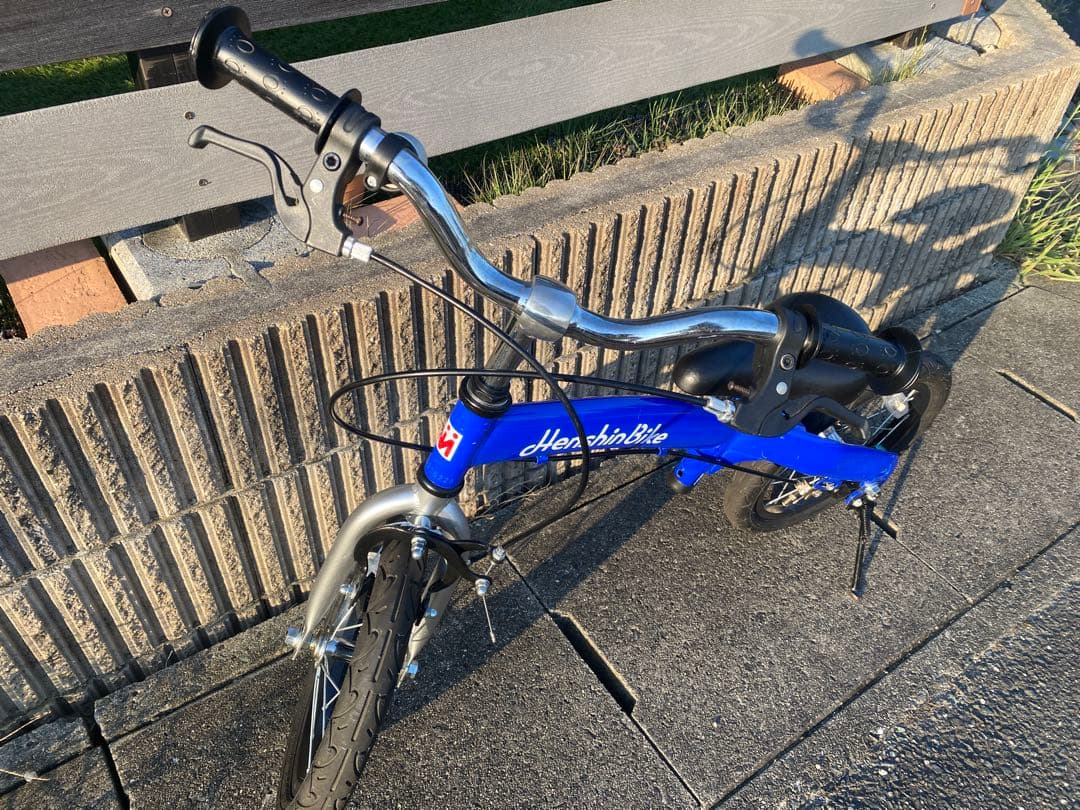へんしんバイクx14 青　幼児〜小学生まで長く使えるモデルです