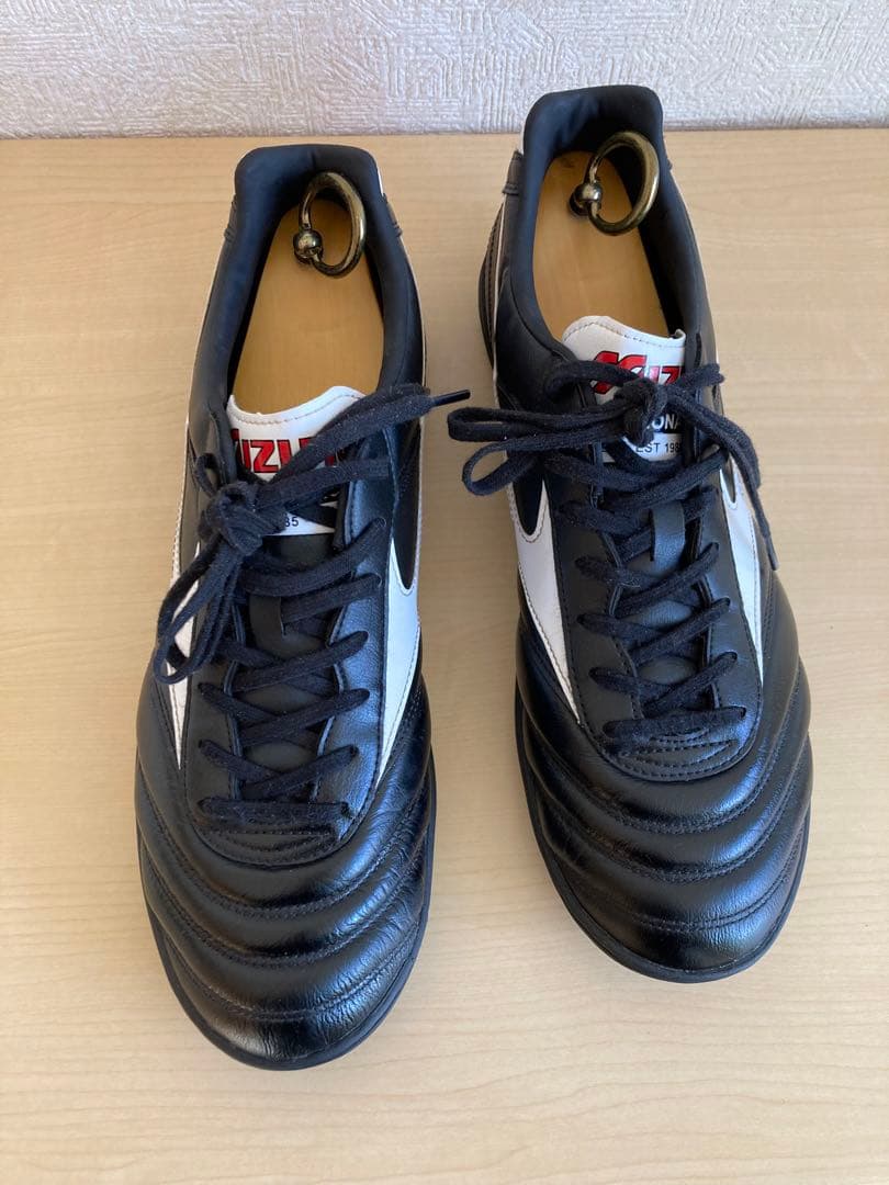 hiro様（美品、試し履きのみ使用）ミズノ　モレリアTF 27cm