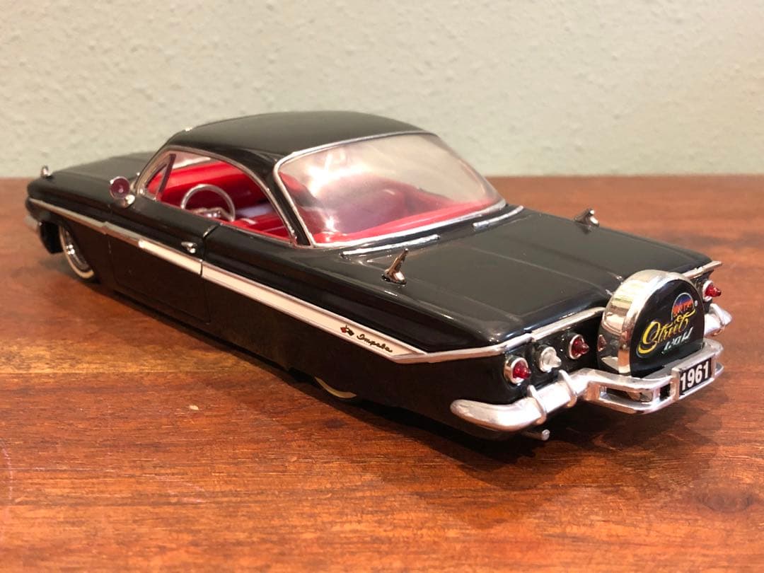1961 シボレー インパラ JADA TOYsミニカー