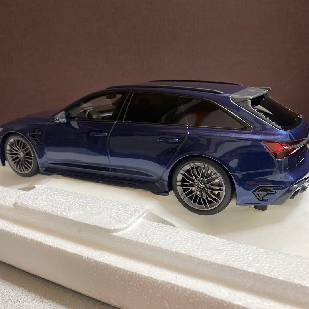 1/18 アウディ　ABT RS6-R