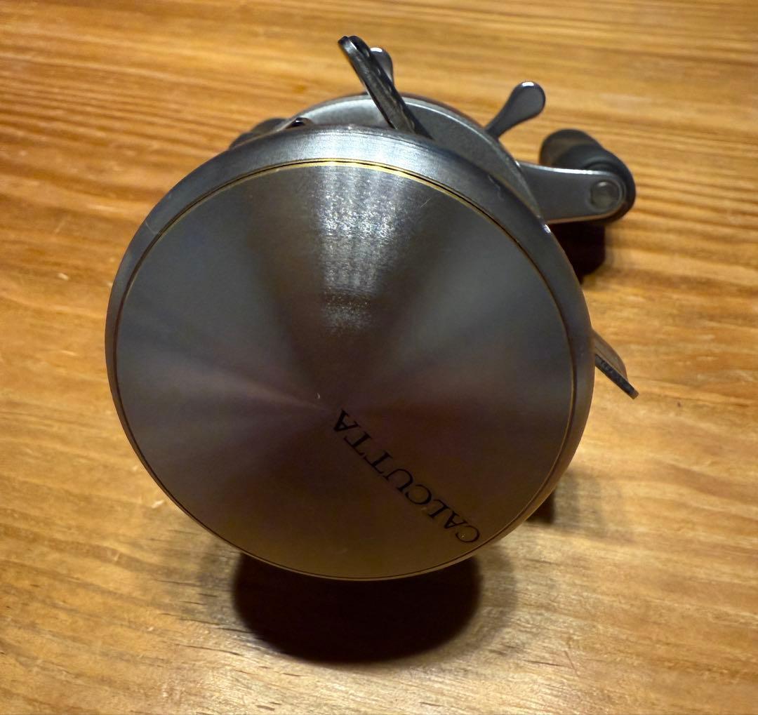 SHIMANO CALCUTTA 101 ベイトリール