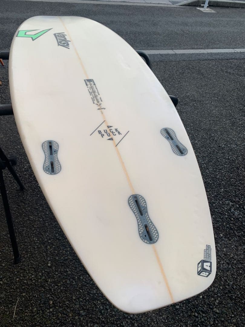 ジャスティスサーフボード、バックパックモデル