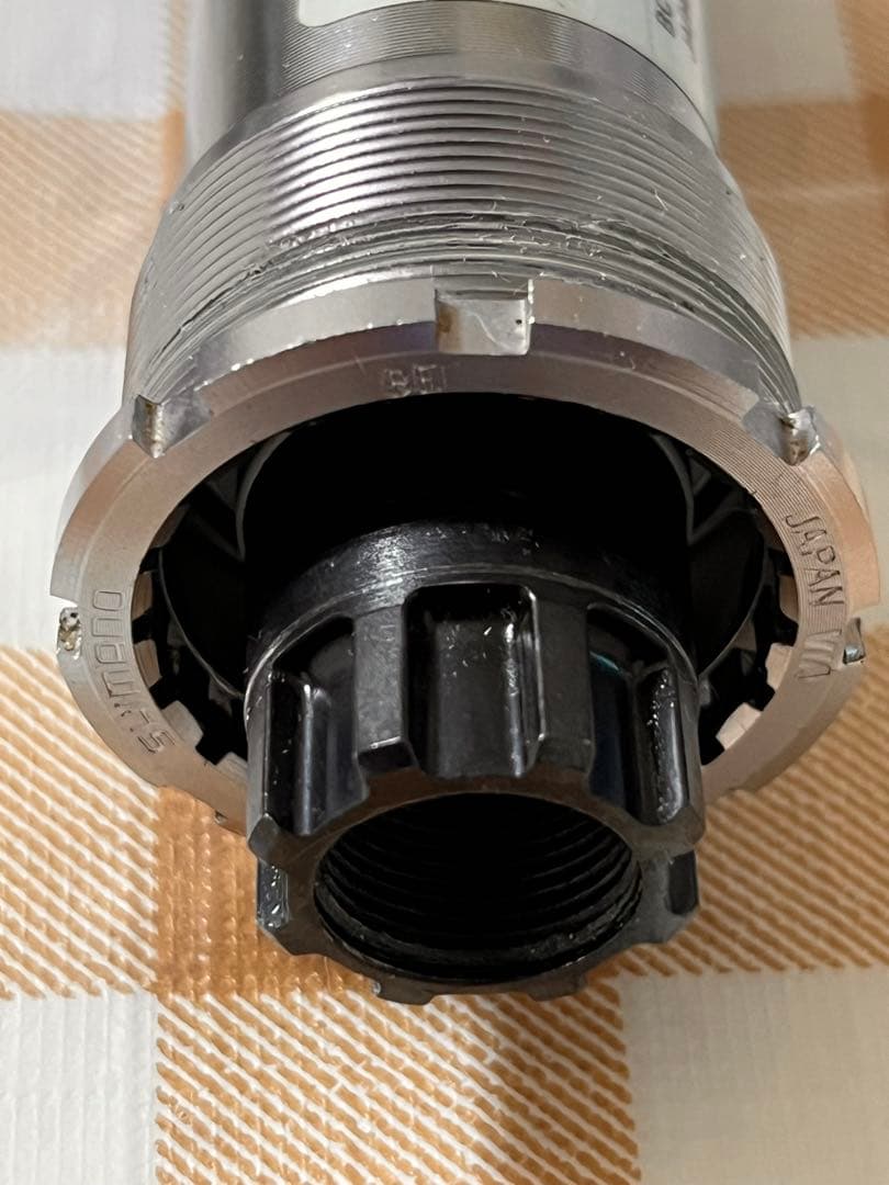 シマノ　XT クランク　BBセット