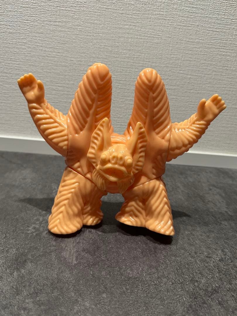 ペスター　M1号 ブルマァク ソフビ 肌色成型