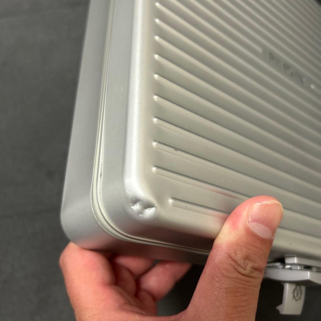 RIMOWA リモワ　バンアンドオルフセン　ヘッドホン　bang&olufsen