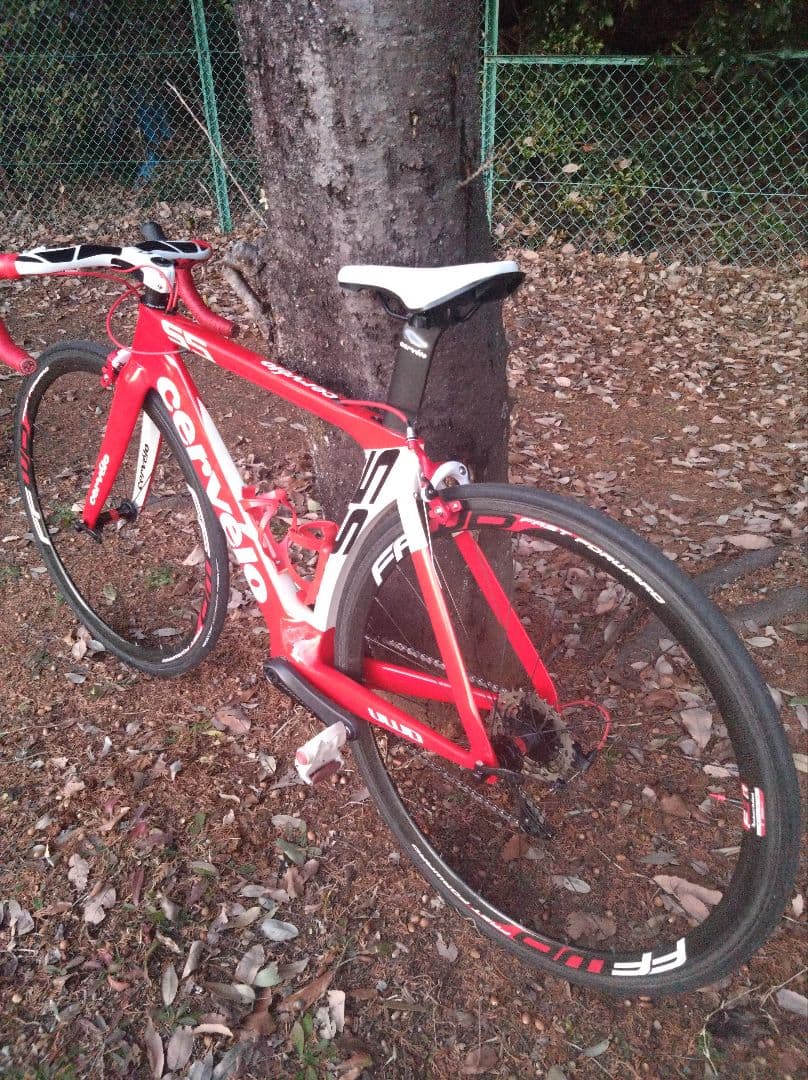 超軽量7.3キロ　2018 Cervelo　S5 フルカーボンロードバイク完成車
