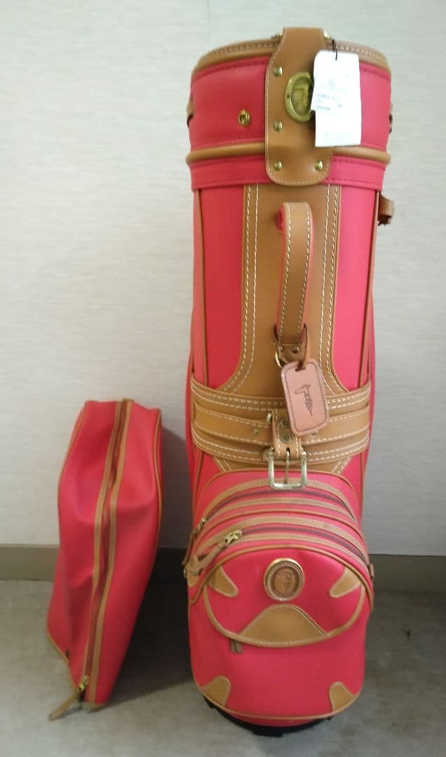 未使用　 トラサルディ ゴルフキャディーバッグ　レッド系　タグ付き