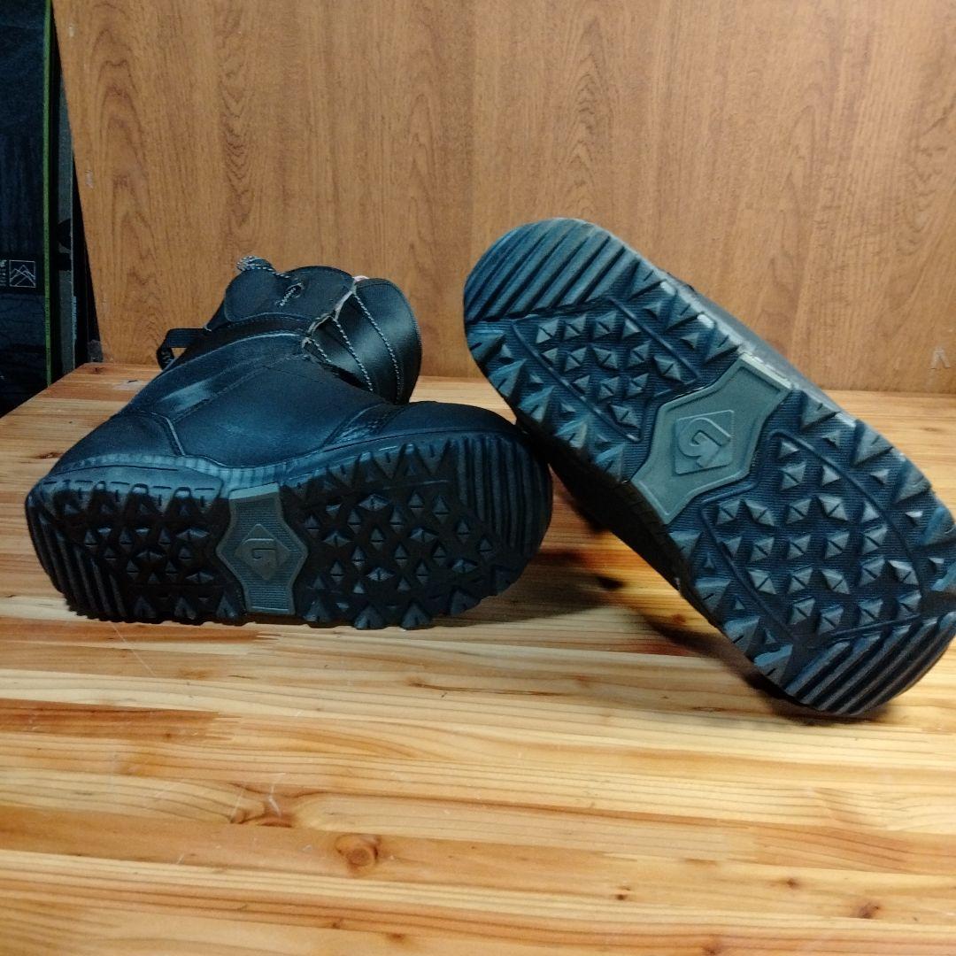 美品　BURTON　バートン 　スノーボードブーツ　26063