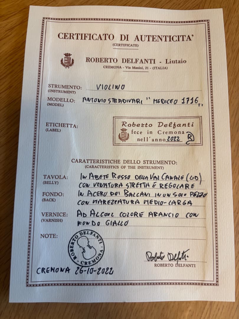 イタリアヴァイオリン　ストラディヴァリウス　'Mediceo 1716' モデル