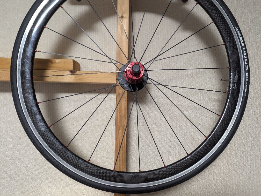 カーボン・アルミコンポジット セミディープホイール（前後セット）