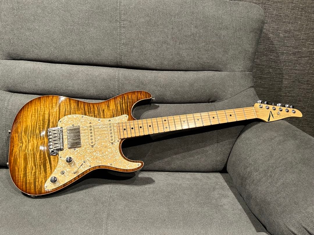 ギター TomAnderson Drop top classic